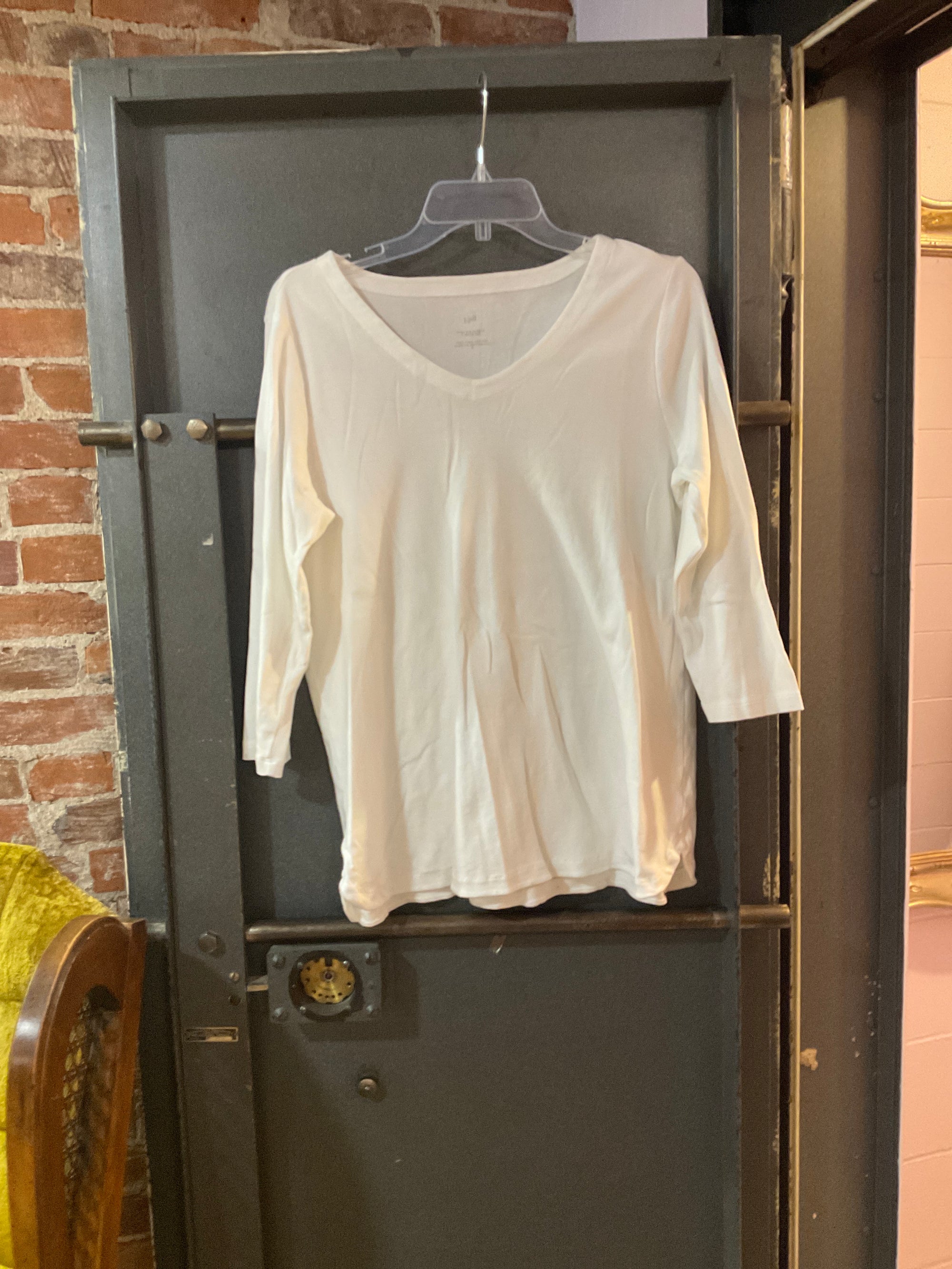 WHITE J JILL LONG SLEEVE SHIRT M