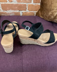 BLACK Ugg SANDAL 8