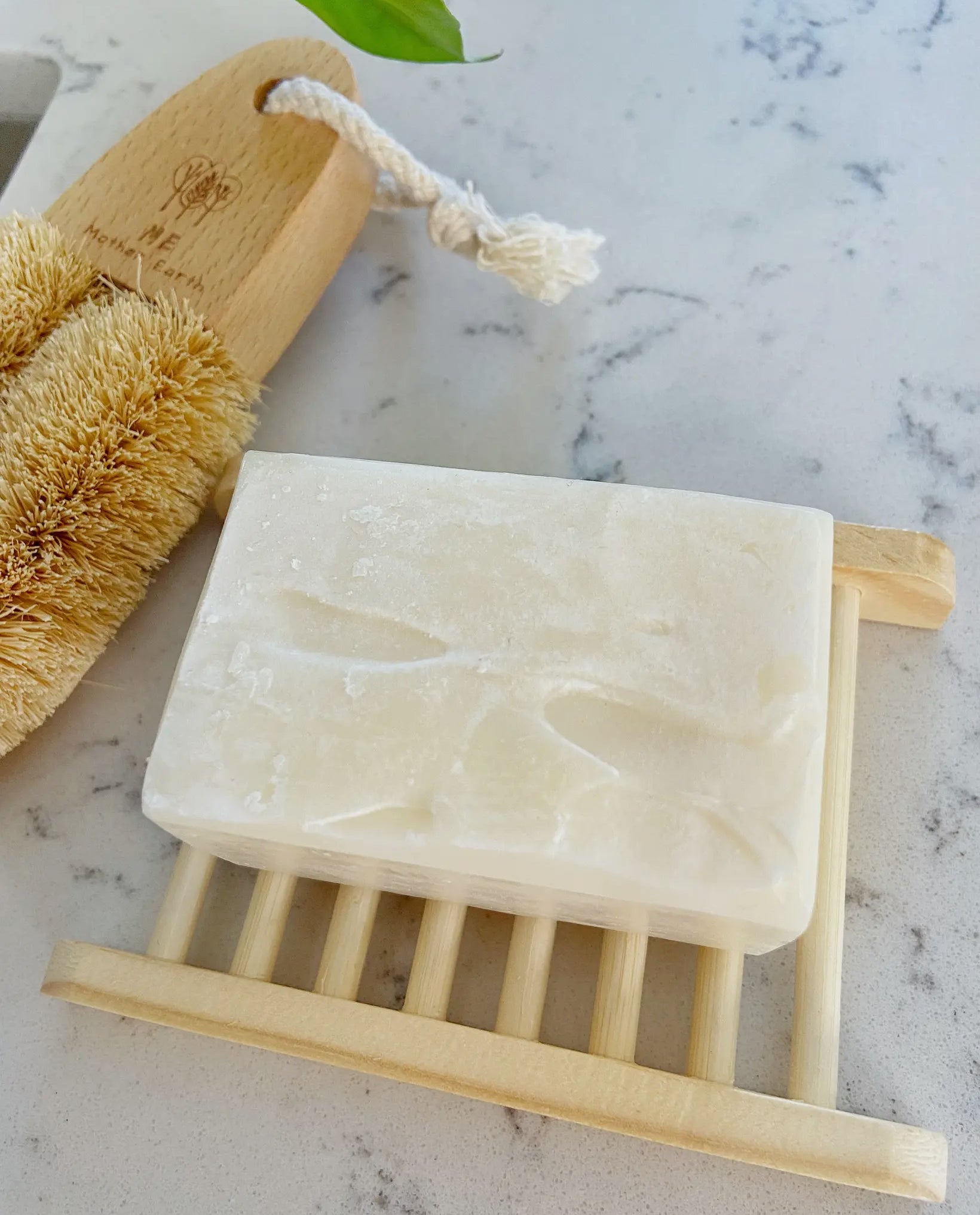 ME Mother Earth Wide Slat Wood Soap Dish