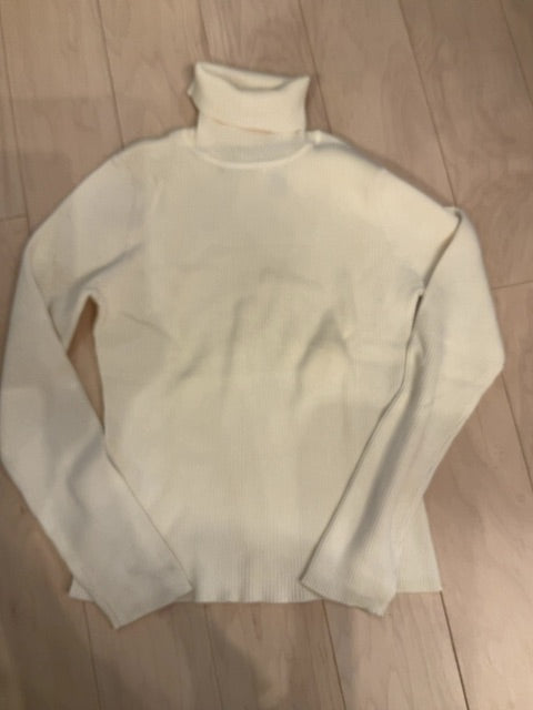 {{ClientCode}} CREAM JM COLLECTION TURTLENECK SWEATER, M