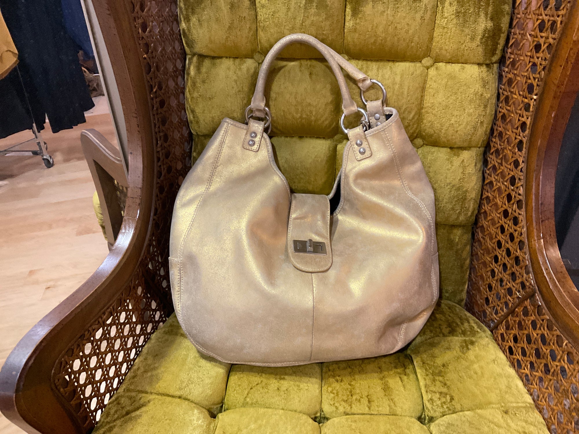 GOLD PURSUITS BAG