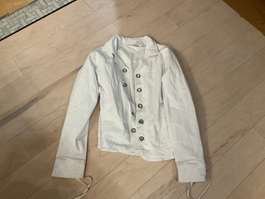 {{ClientCode}} WHITE TIA JACKET, XL