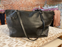 Load image into Gallery viewer, {{Client Code}} BLACK COACH TOTE BAG, NA
