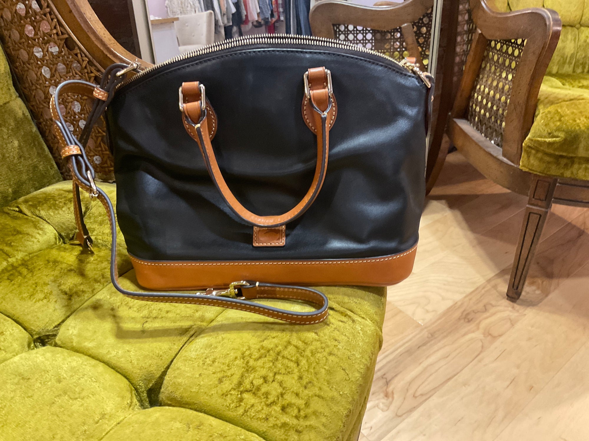 NAVY/BROWN DOONEY &amp; BOURKE BAG