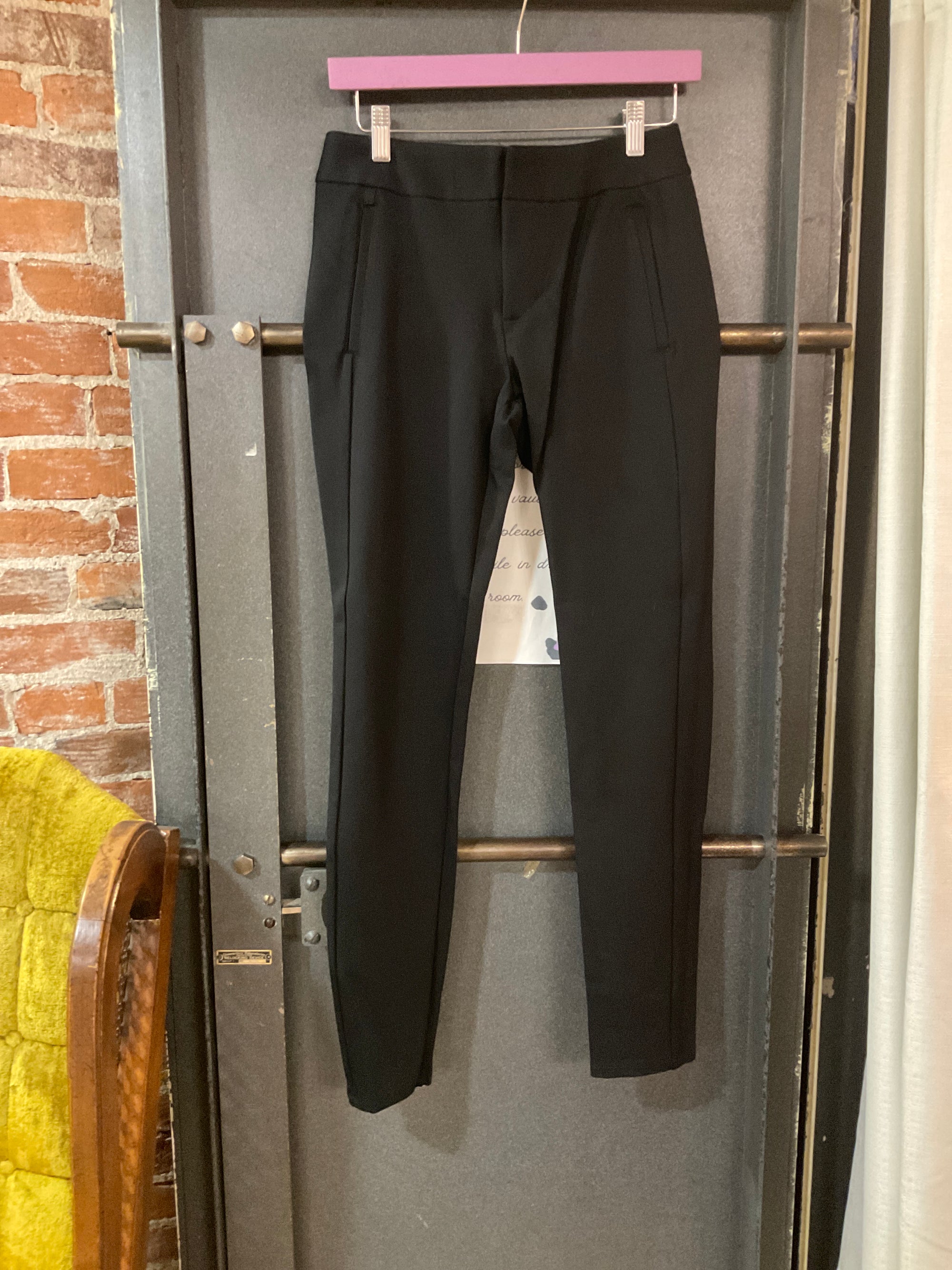 BLACK D.JEANS PANTS 8