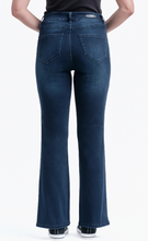 Load image into Gallery viewer, 1822 Denim - 30&quot; Better Butter Slim Boot Jean
