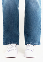 Load image into Gallery viewer, 1822 Denim - 30&quot; Straight Leg Jean - Benny
