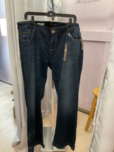 Load image into Gallery viewer, {{Client Code}} DARK DENIM KUT JEANS, 14W
