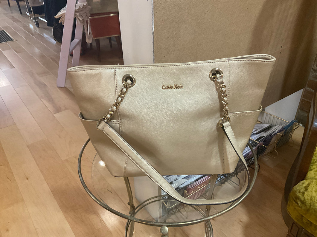 {{ClientCode}} GOLD CALVIN KLEIN TOTE