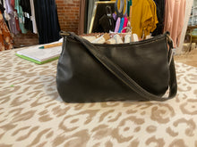 Load image into Gallery viewer, {{Client Code}} BLACK STEVE MADDEN PURSE, n/a
