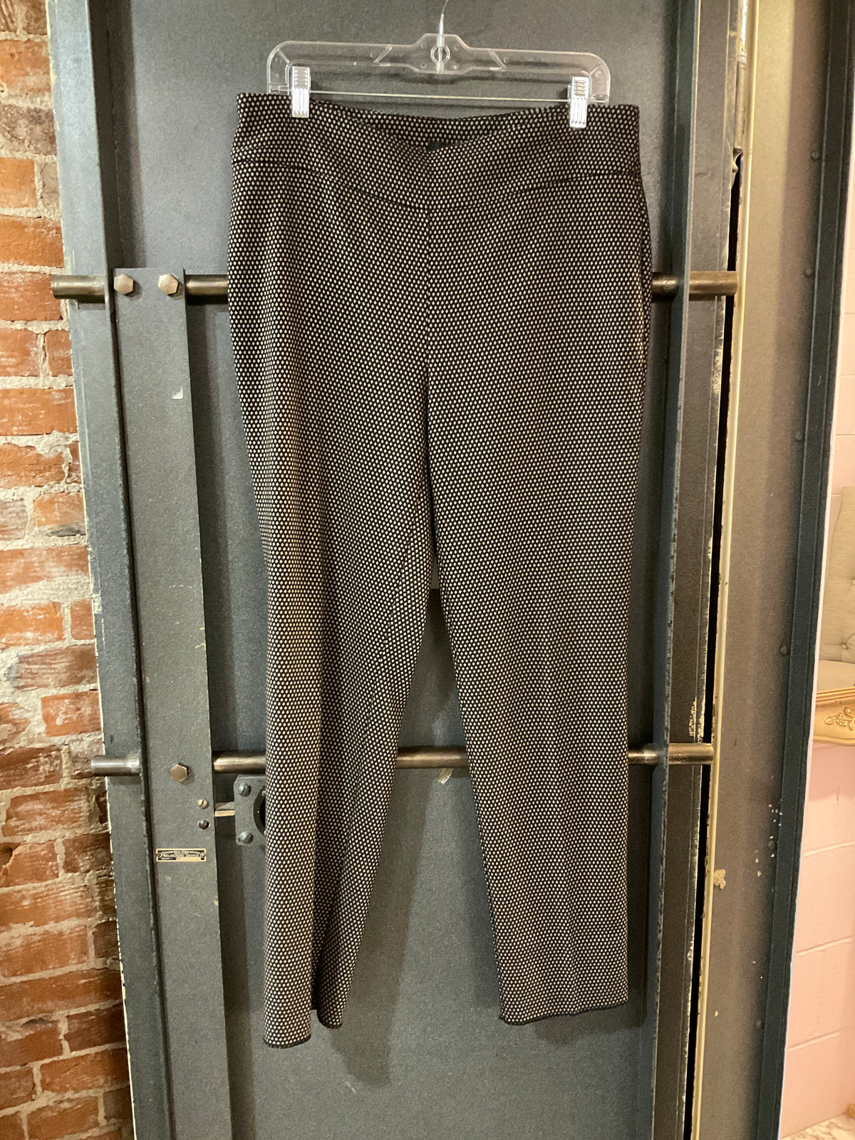 BLACK/TAN PATTERN RENUAR EXCELLENT CONDITION 12