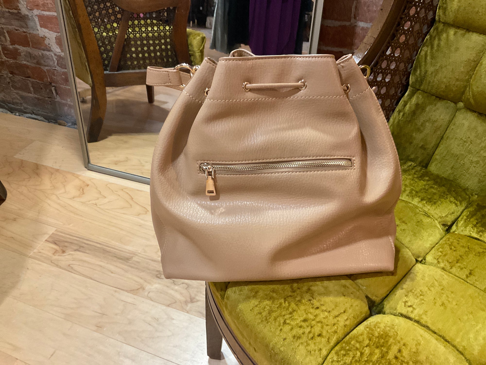 TAN INC BAG