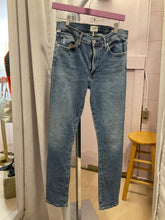 Load image into Gallery viewer, {{Client Code}} DENIM CITIZENS HUMANITY JEANS, 28
