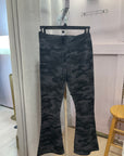 {{ClientCode}} GREEN CAMO SUNDRY yoga pants, 0