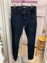 Load image into Gallery viewer, {{Client Code}} DARK DENIM EXPRESS JEANS, 6
