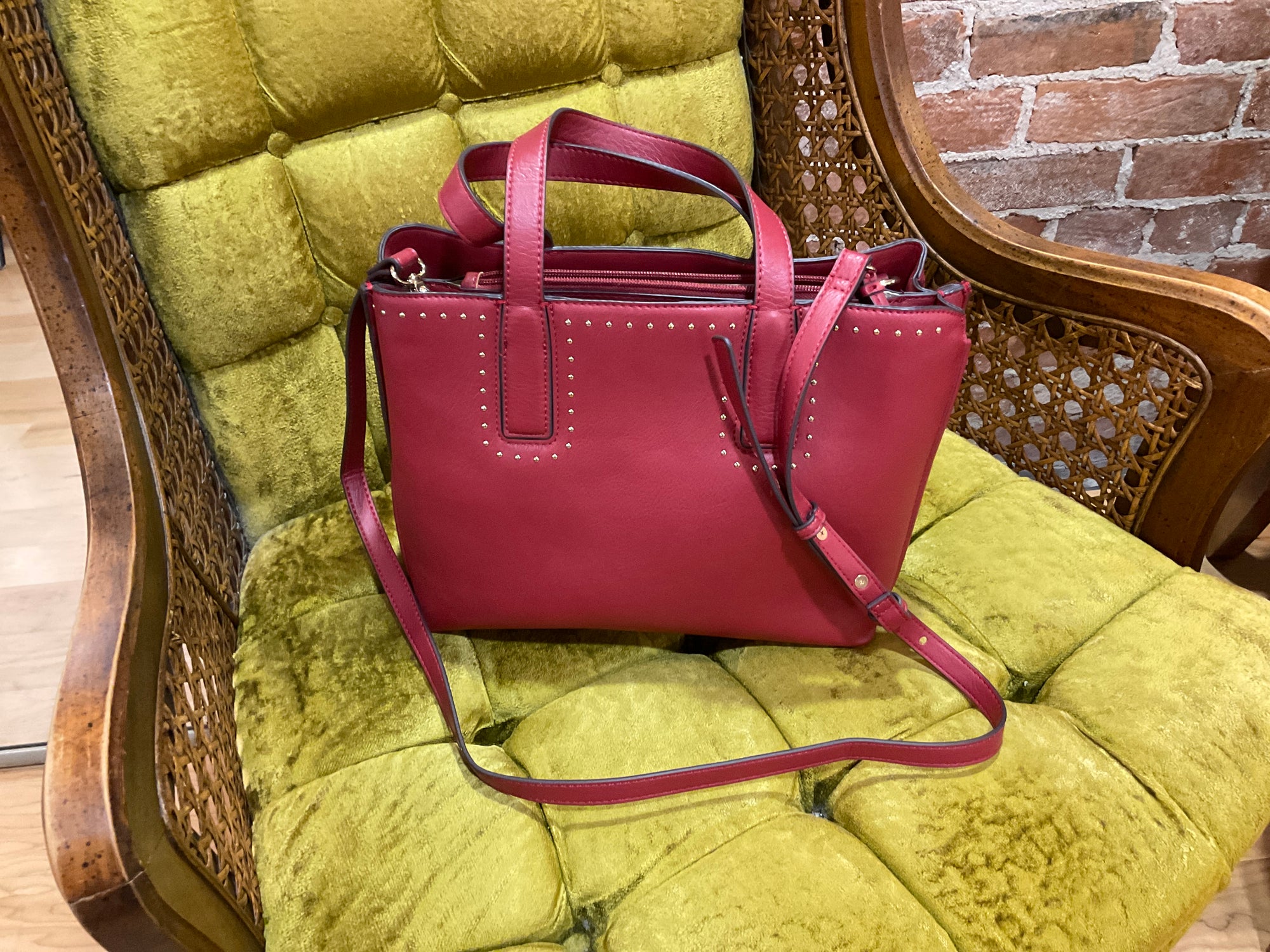 RED INC BAG