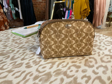 Load image into Gallery viewer, {{Client Code}} TAN COACH POUCH
