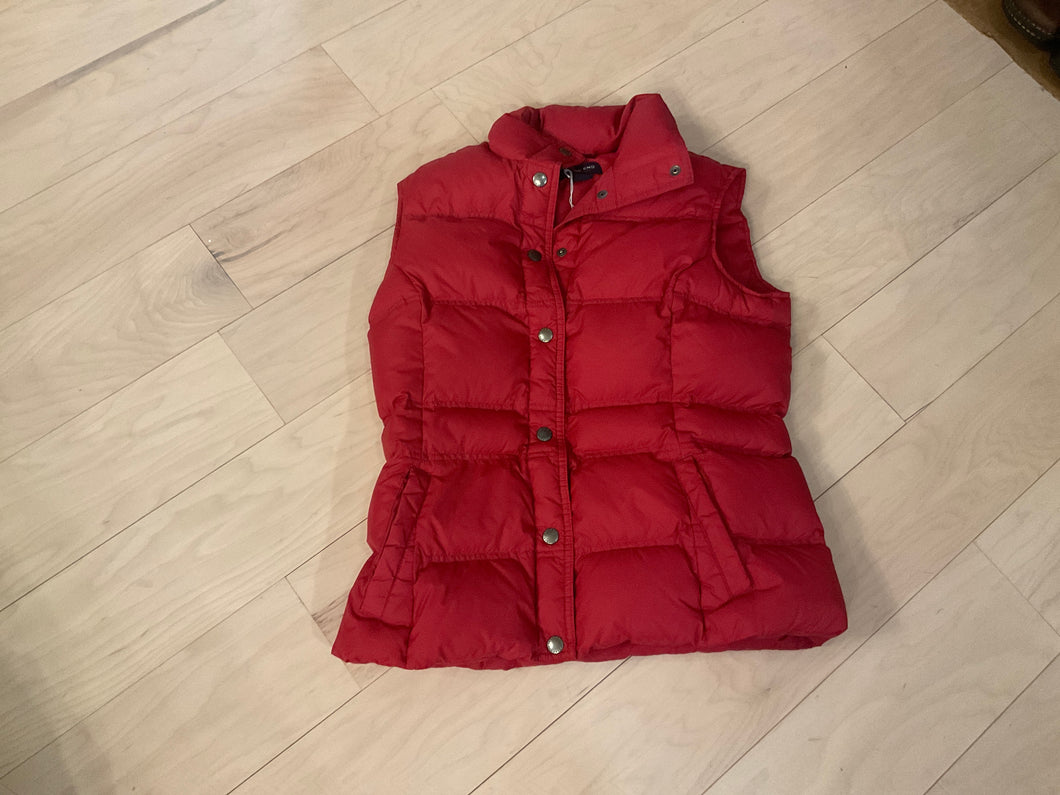 {{ClientCode}} RED LANDS END VEST, XS