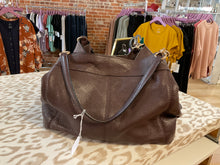 Load image into Gallery viewer, {{Client Code}} BROWN COACH LEATHER SHOULDER BAG
