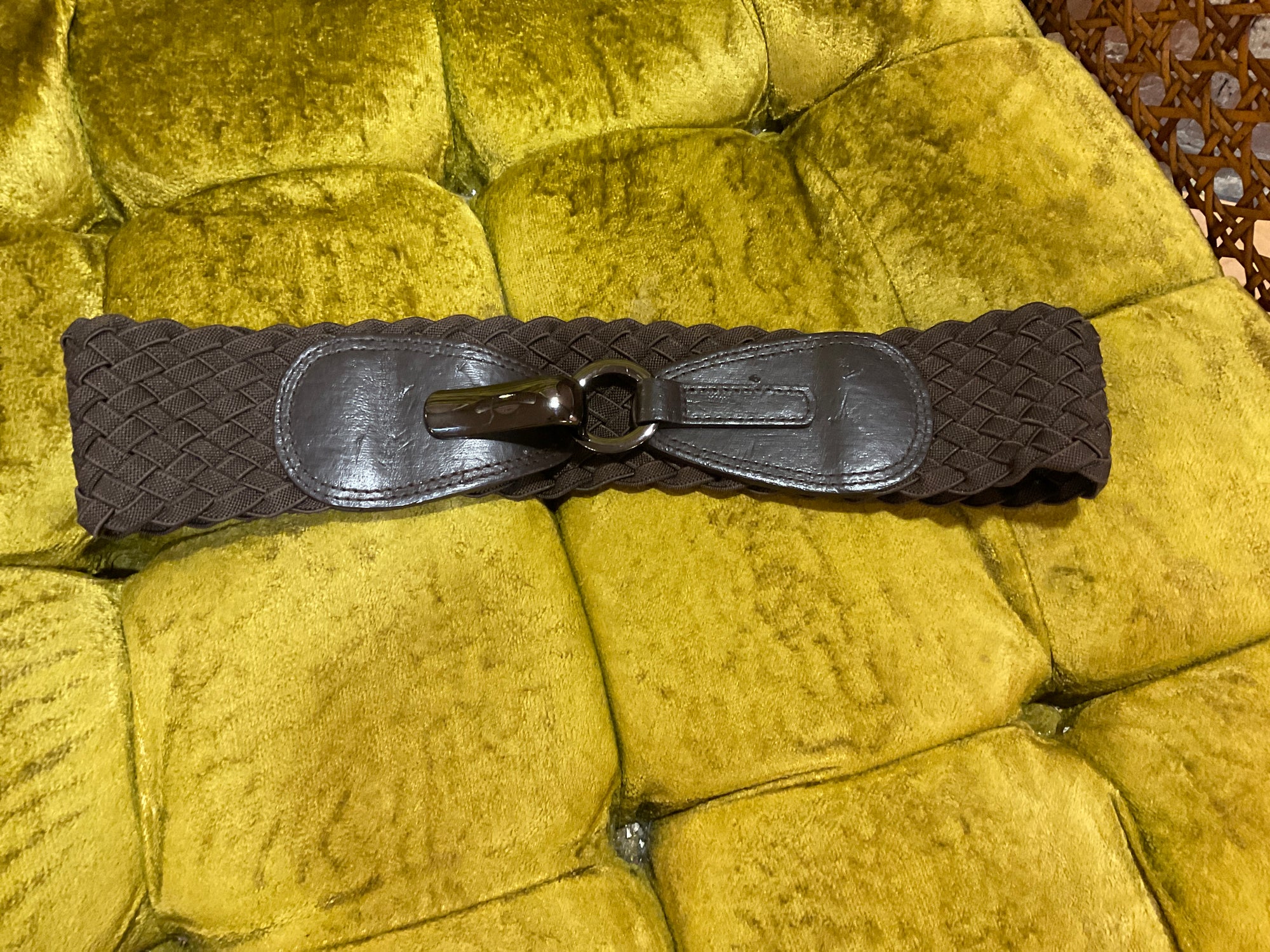 BROWN UNKNOWN BELT