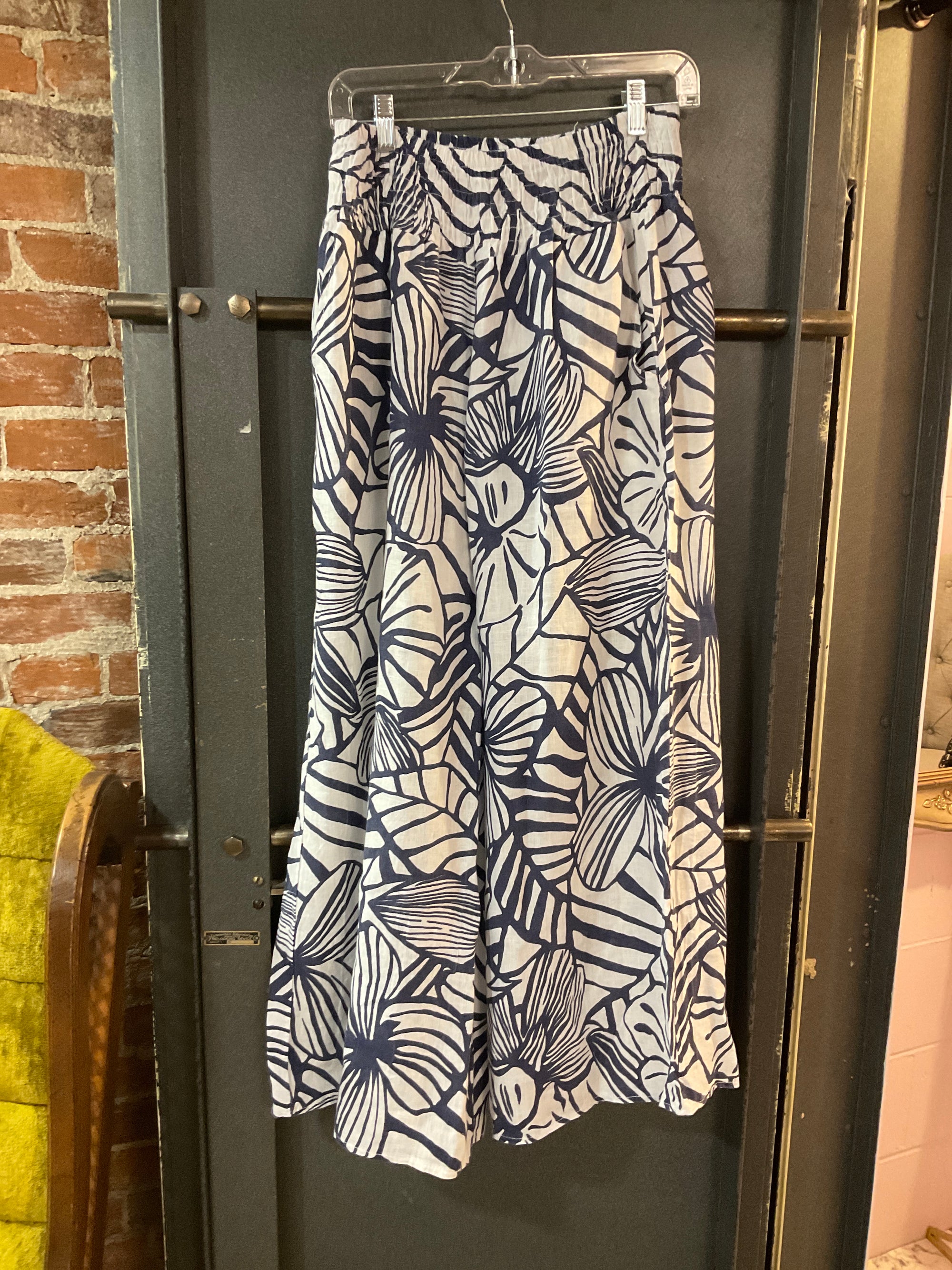 NAVY/WHITE PATTERN TEMPO PARIS PANTS M