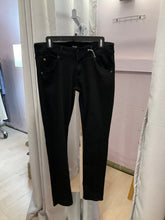 Load image into Gallery viewer, {{Client Code}} BLACK HUDSON JEANS, 10
