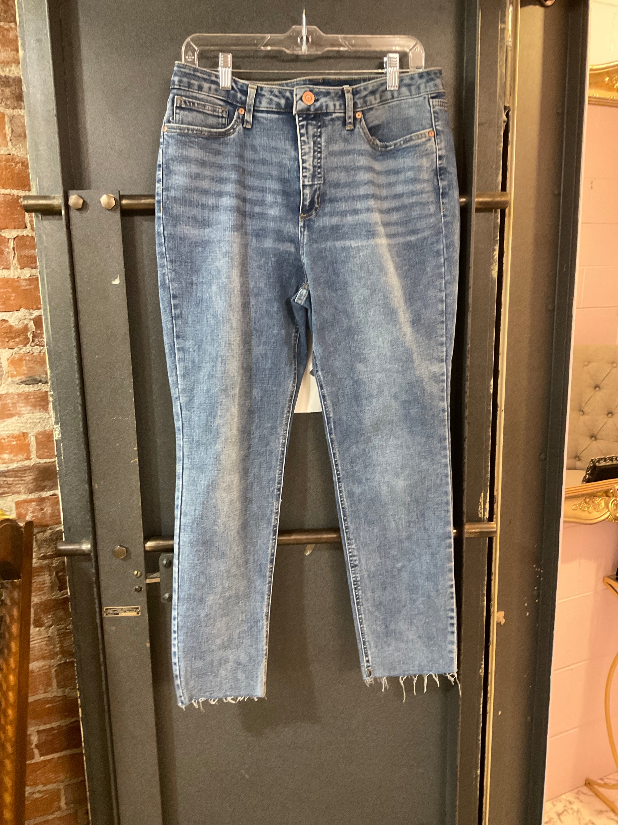 LIGH WASH LAUREN CONRAD DENIM 14