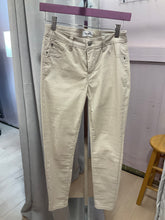 Load image into Gallery viewer, {{Client Code}} TAN CURVE APPEAL PANTS, 2
