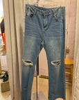 {{Client Code}} LIGHT WASH UNKNOWN JEANS, L