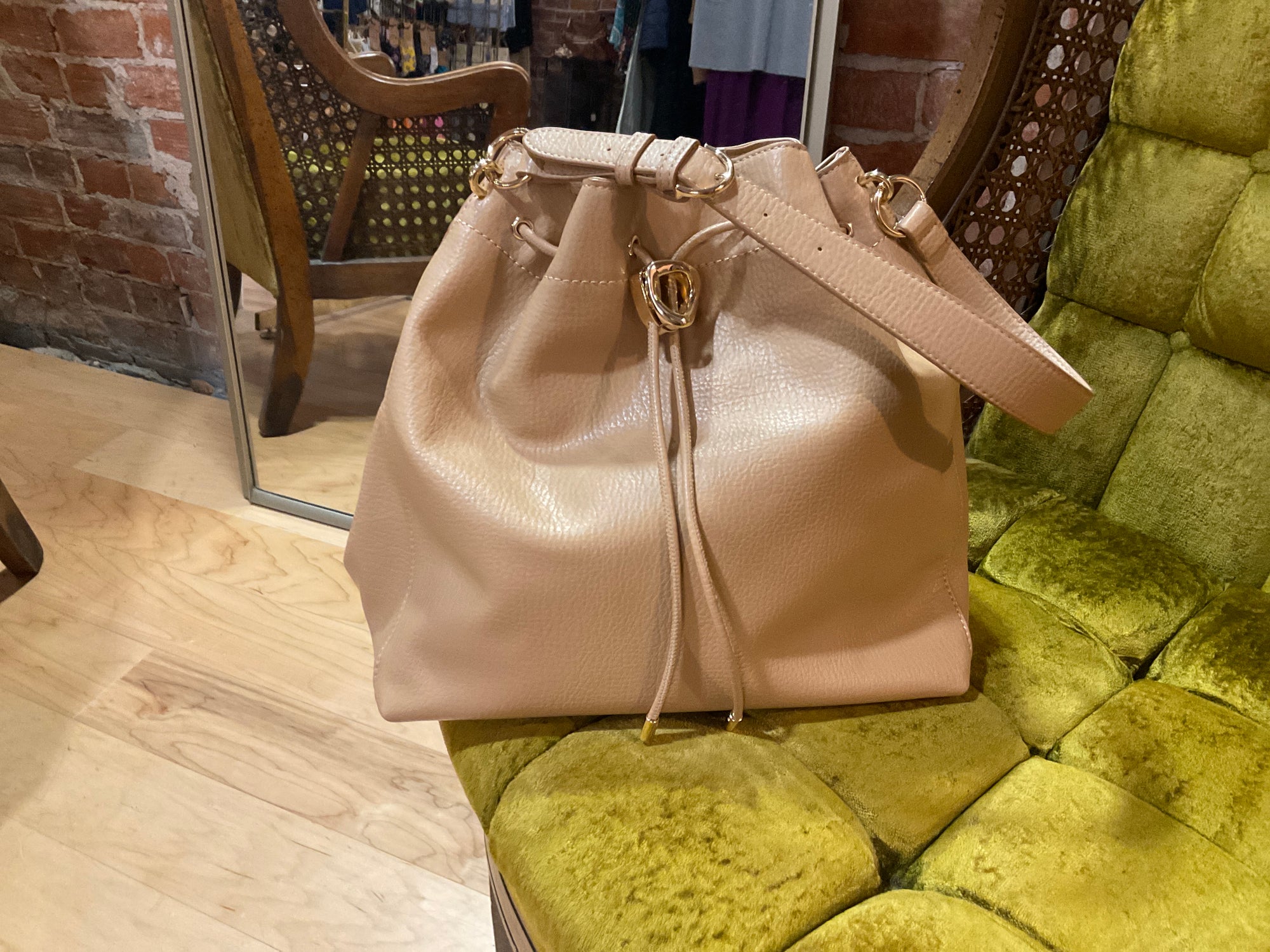TAN INC BAG