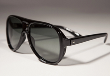 Load image into Gallery viewer, Sunglass Museum - Black Aviator w/ Glass Lenses
