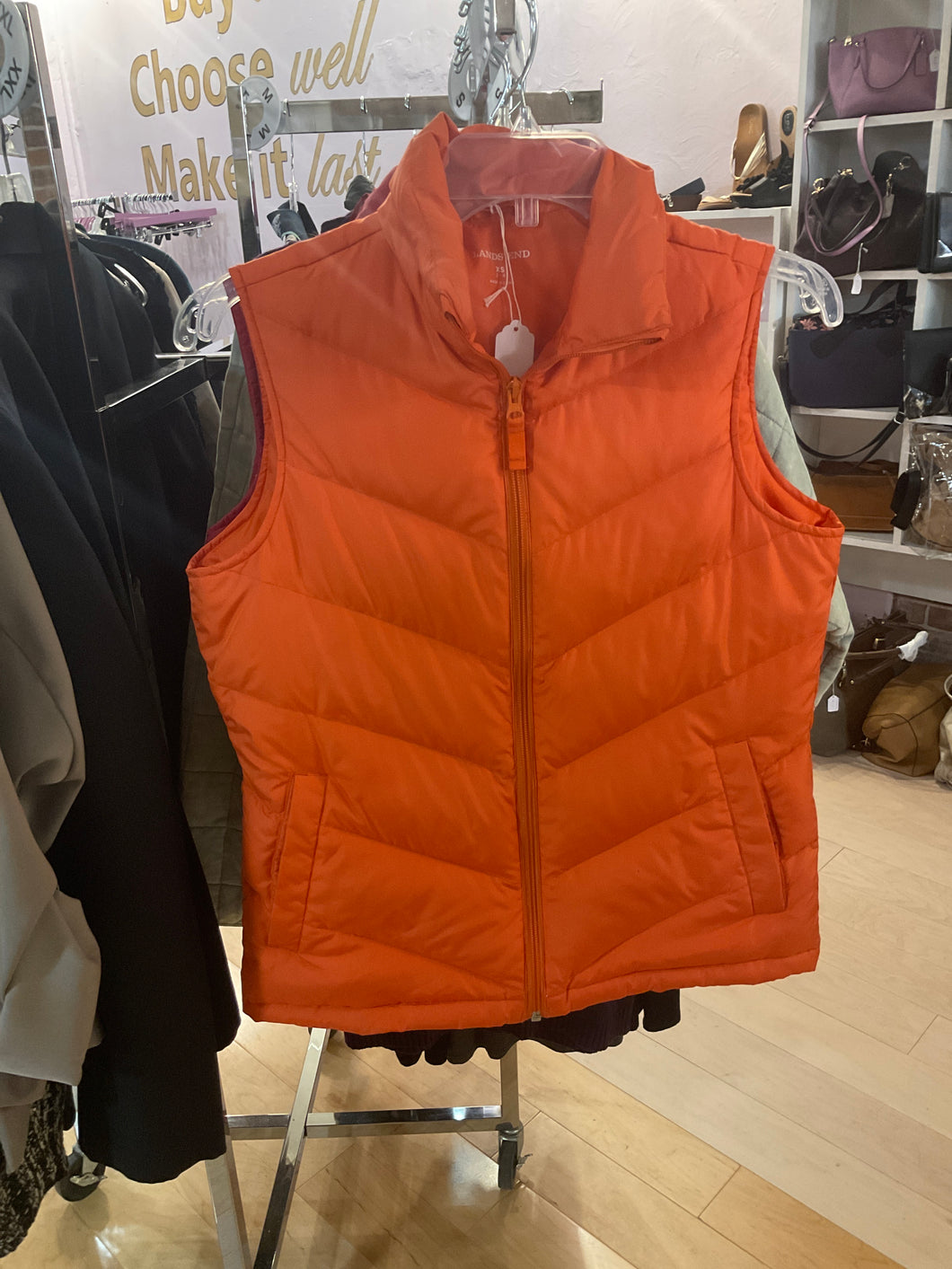 {{ClientCode}} ORANGE LANDS END VEST, XS