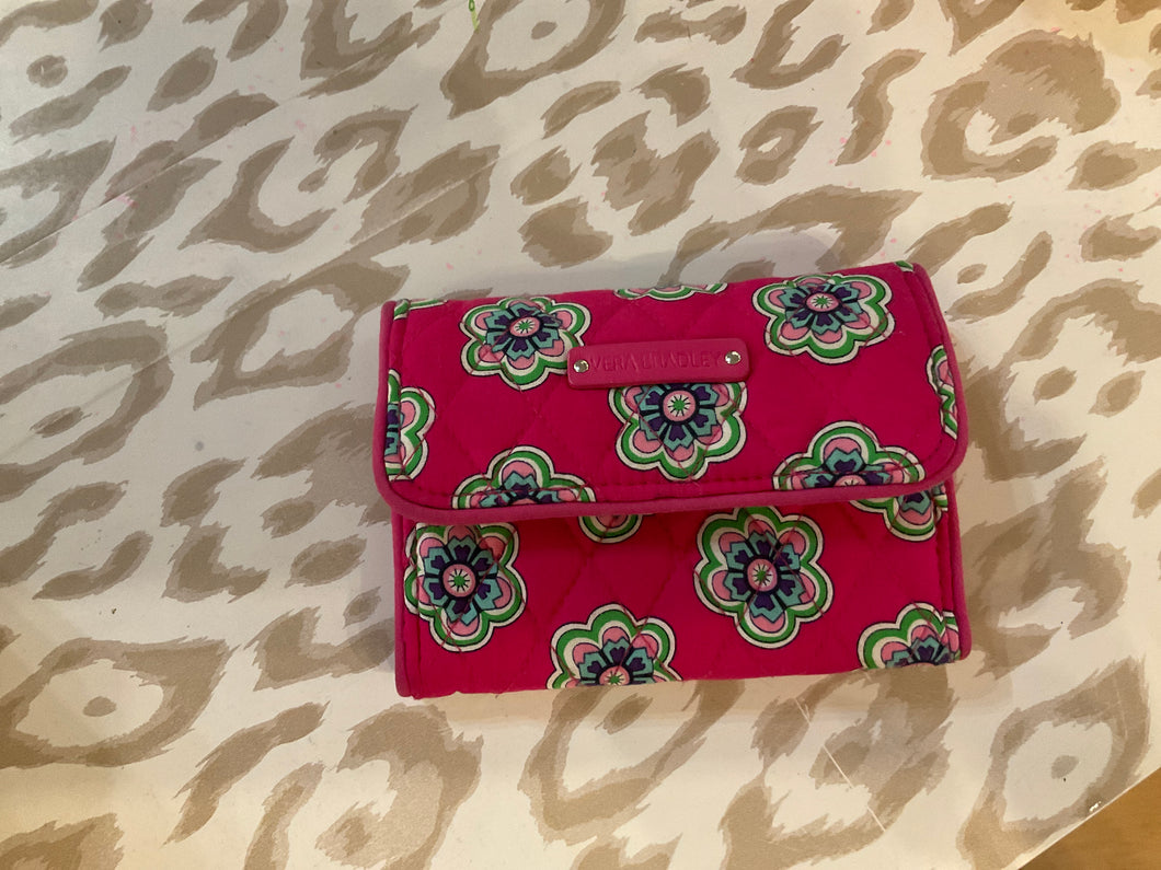 {{ClientCode}} PINK MULTI VERA BRADLEY WALLET