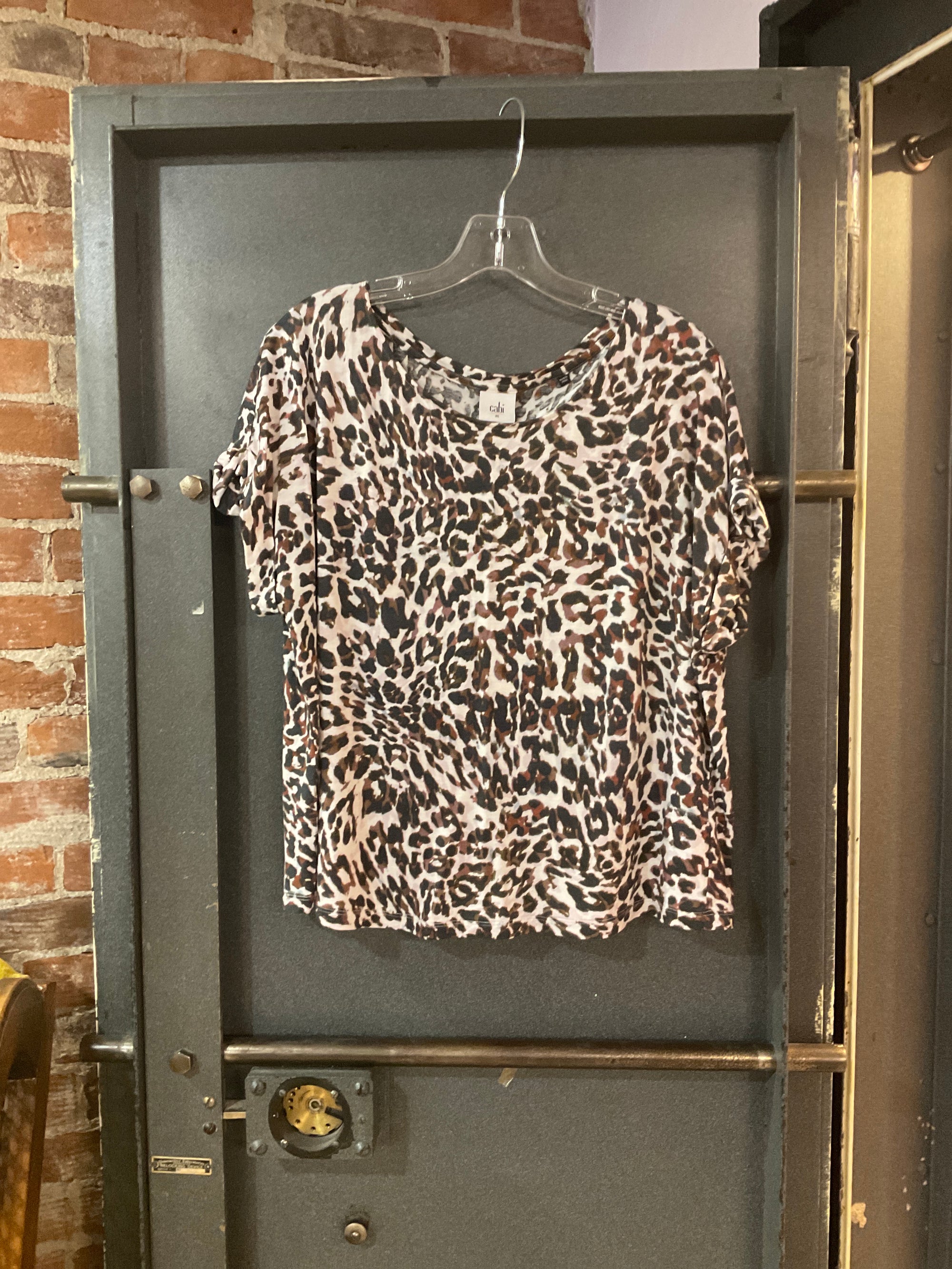 LEOPARD CABI SHORT SLEEVE SHIRT M