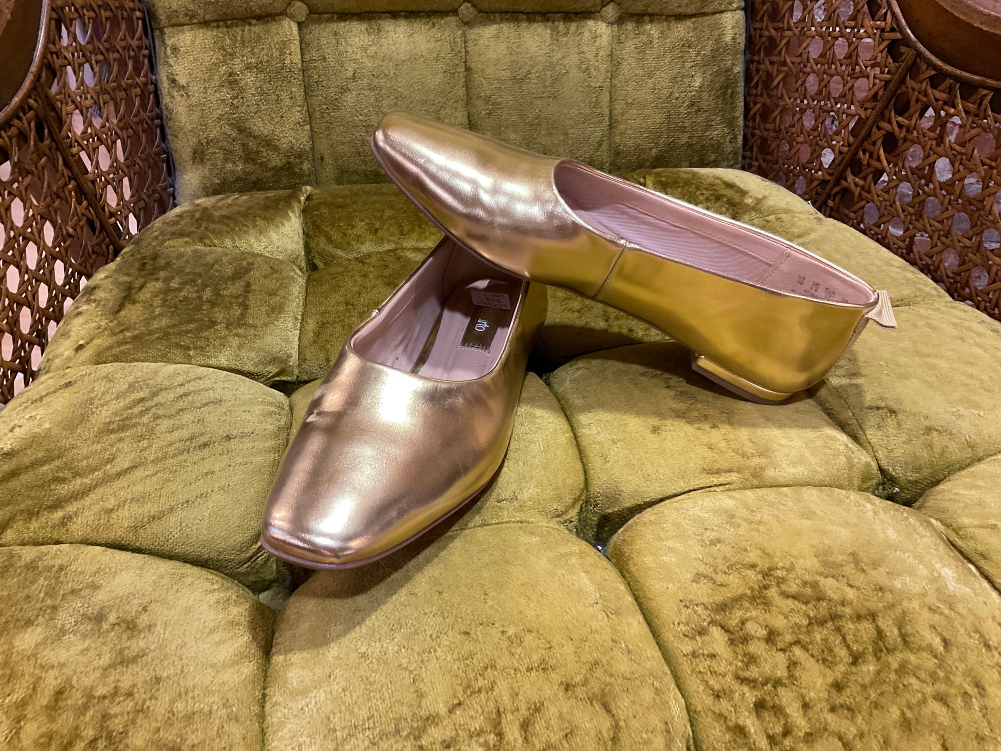 GOLD FRANCO SARTO FLATS 7