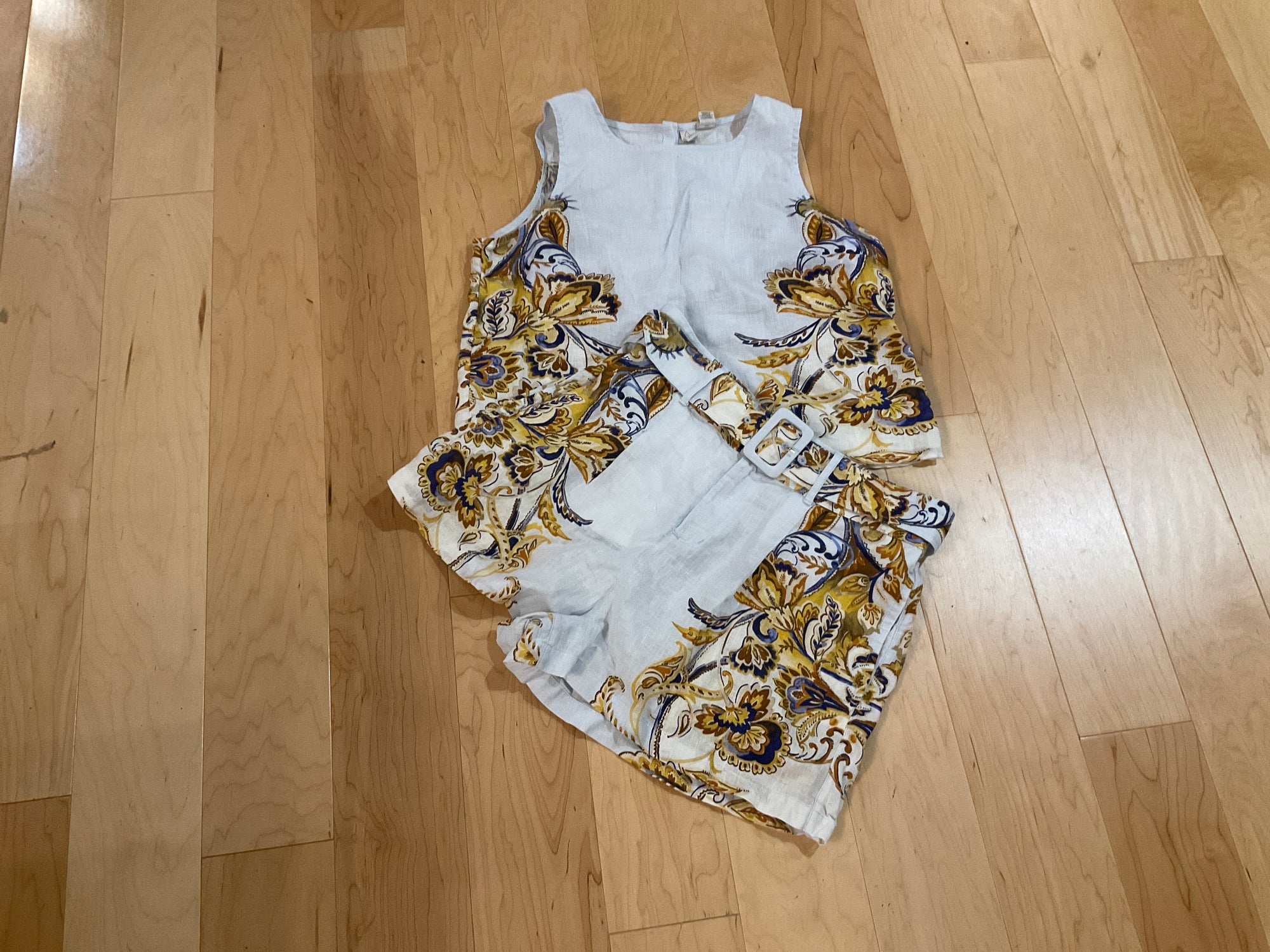 MULTI COLOR FLORAL JOIE SHORTS/TANK COMBO M