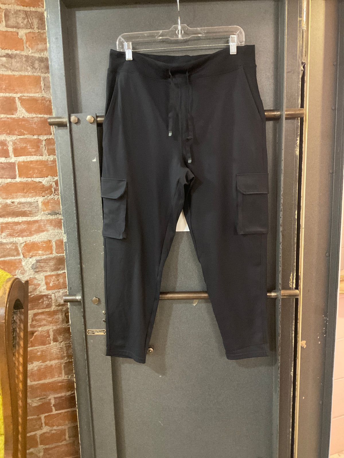 BLACK MONO B PANTS L