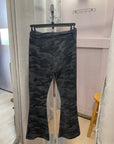 {{ClientCode}} GREEN CAMO SUNDRY yoga pants, 0