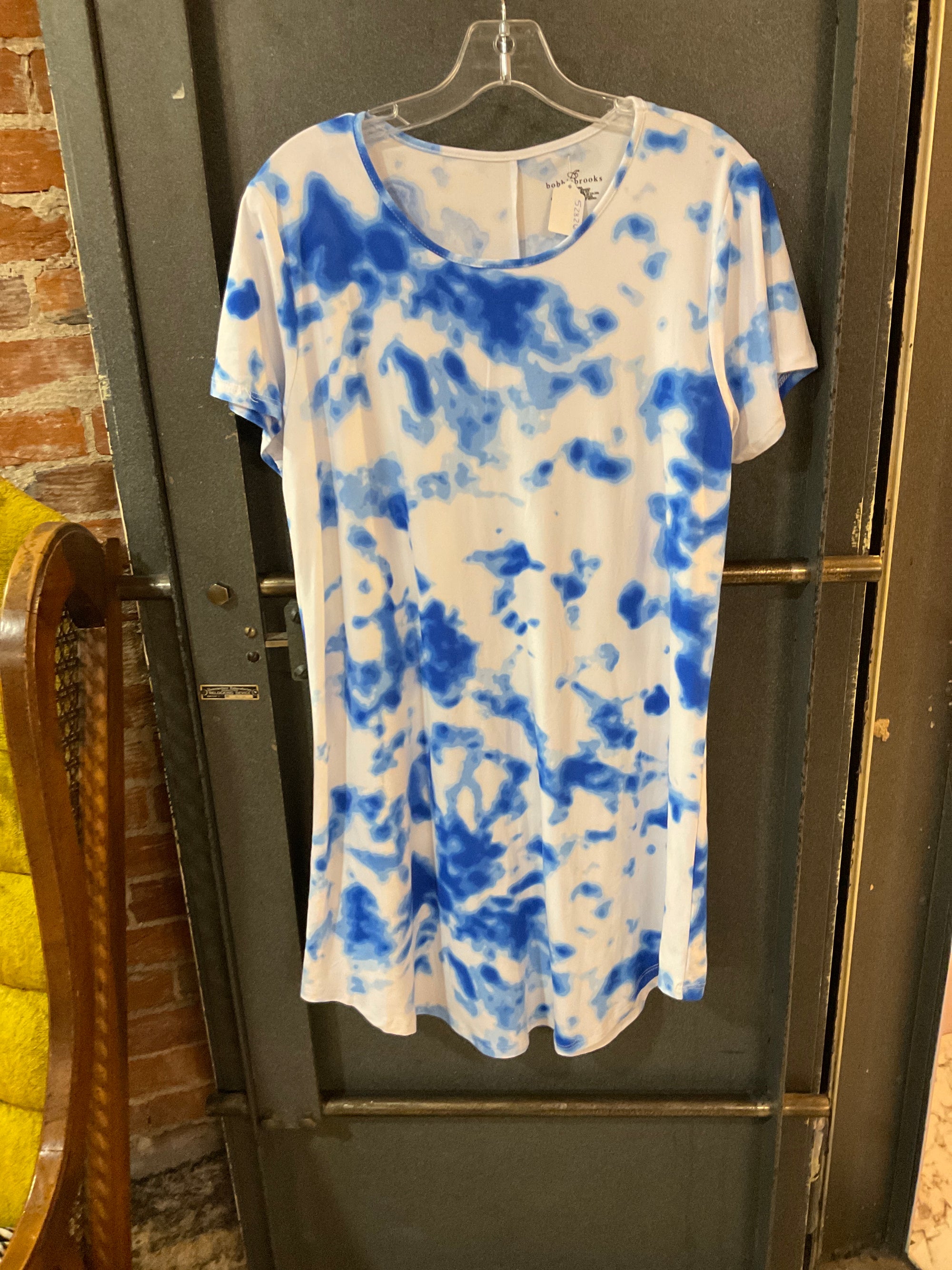BLUE/WHITE PATTERN BOBBIE BROOKS DRESS L