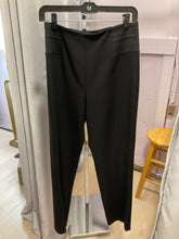 Load image into Gallery viewer, {{Client Code}} BLACK TAYLOR BROOKE DRESS PANTS, 6
