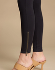 Hazel Zipper Legging