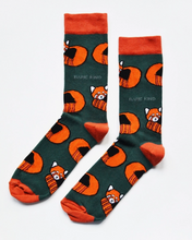 Load image into Gallery viewer, Socks that Save Red Pandas
