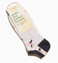 Load image into Gallery viewer, Conscious Step - Socks that Save Toucans - Ankle
