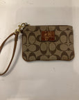 {{ClientCode}} BROWN COACH wristlet