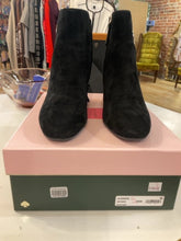 Load image into Gallery viewer, {{ClientCode}} BLACK Kate Spade BOOTIES, 8.5
