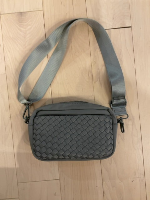 GREY SOL AND SELENE CROSSBODY PURSE