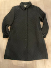 Load image into Gallery viewer, {{ClientCode}} BLACK TALBOTS QUILTED JACKET, M
