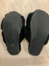 Load image into Gallery viewer, {{ClientCode}} BLACK EMU AUSTRALIA FUZZY SLIPPERS, 8
