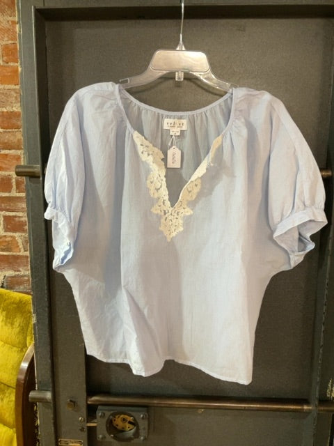 BLUE/WHITE STRIPE VELVET SHORT SLEEVE SHIRT M
