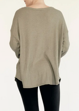 Load image into Gallery viewer, Bamboo Waffle Knit Oversized Pullover
